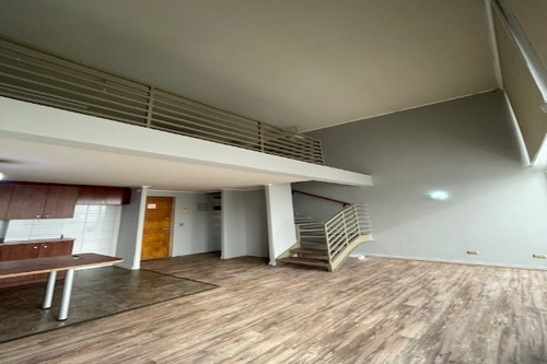 Céntrico Loft En Excelentes Condiciones