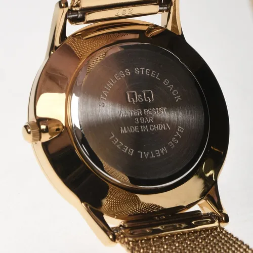 Reloj Q q Mujer Casual Dorado Aa32j001y Color de la correa Dorado 4