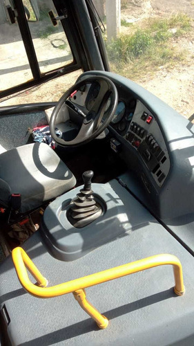Imagem 2 de 7 de Ônibus Rodoviario Motor Dianteiro M.benz Neobus S. 2009*45 L