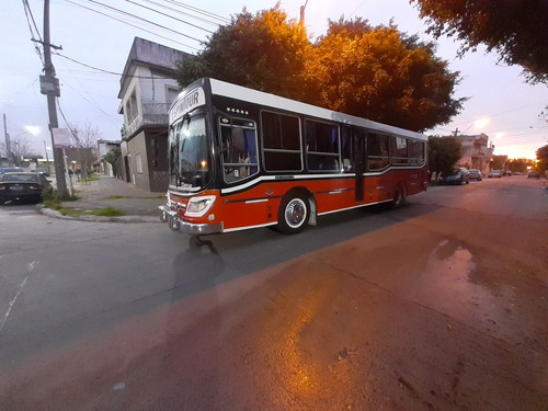 Imagen 2 de 5 de Alquiler De Micros Colectivos Escolares Para Viajes