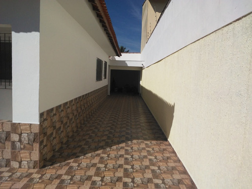 Imagem 2 de 14 de Casa Com Edicula 3 Dorm, Cozinha, 2 Banheiro, 4 Vagas 883
