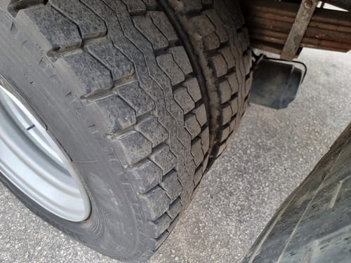 Imagem 12 de 12 de Mb 710 Plus 06 Baú