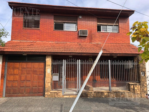 Imagen 1 de 30 de Casa - Banfield Oeste