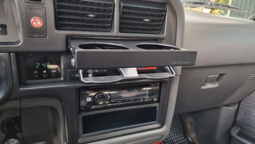 Imagen 4 de 11 de Toyota Hilux 1998 2.8 D/cab 4x4 D Sr5