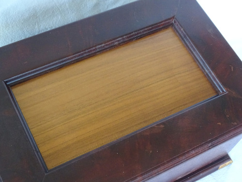 Urna Funeraria Para Cenizas En Madera Maciza