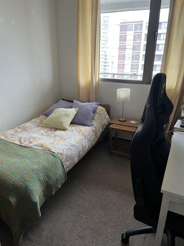 Departamento En Venta De 2 Dorm. En Plaza Ñuñoa
