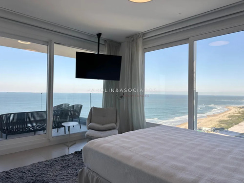 Departamentp En Venta En Edificio Le Parc Lll. Playa Brava; Punta Del Este