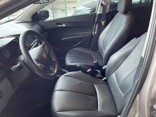 Imagem 7 de 10 de Hb20s 1.6 Comfort Plus (aut)