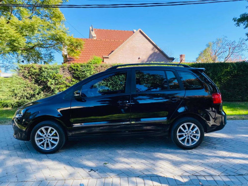 Volkswagen Suran 1.6 Highline 101cv 11c 2014