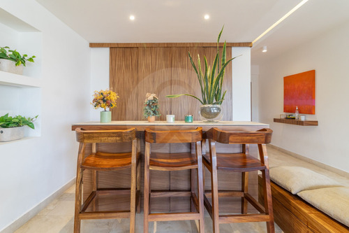 Bajo De Precio! Venta De Espectacular Ph Con Muebles En Residencial Vista Alta!