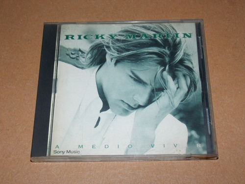 Cd Original A Medio Vivir - Ricky Martin - 1995