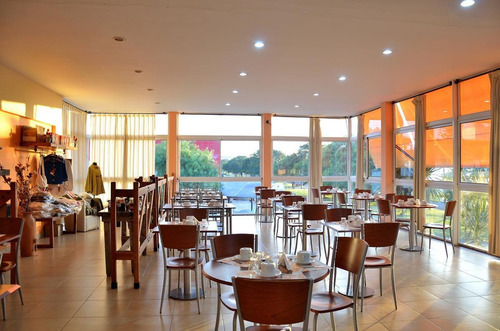 Imagen 2 de 9 de Hotel - Federacion