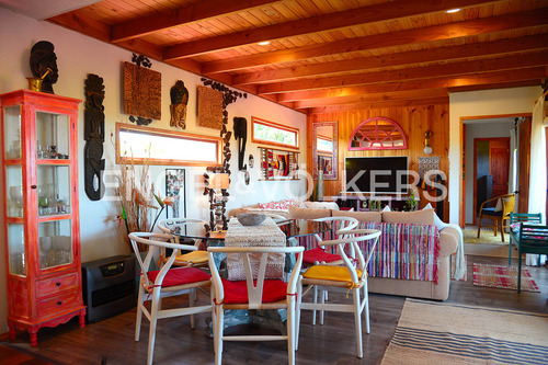 Casa Impecable En Parcela.