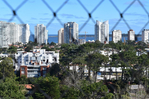 Imagen 11 de 12 de Venta 2 Dormitorios Ocean Drive Full De Servicios! - Punta Del Este Roosevelt
