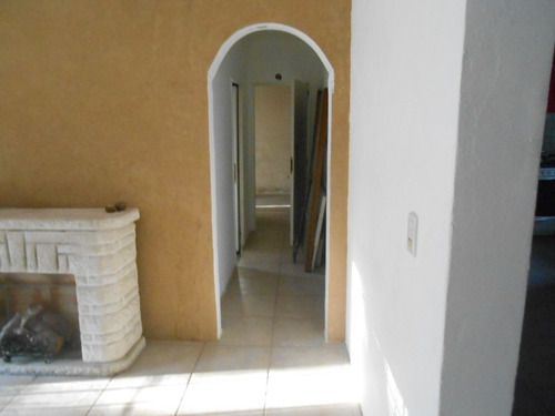 Imagen 3 de 13 de Casa En Venta En Haras Miryam