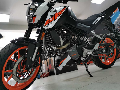 Imagen 5 de 16 de Ktm Duke 200