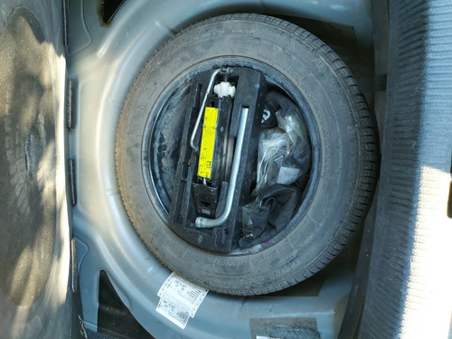 Volkswagen Vento 1.9 I Advance 2010