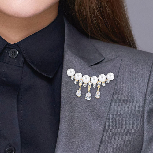 Broche De Borla, Insignia De Aleación Con Diamantes De