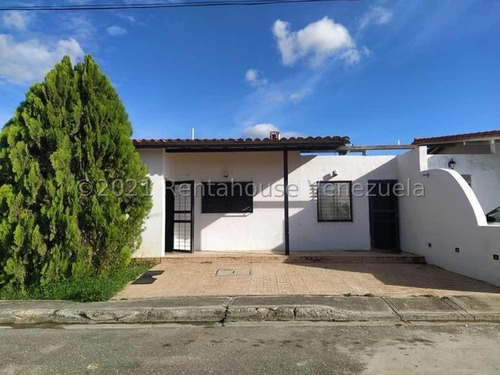 Imagen 11 de 30 de Casas En Venta Cabudare La Montañita, Selena Pacheco Tlf. 04245197639. Codigo 22-8052 Lara, Venezuela