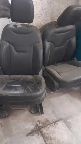 Banco De Carro Novo ..de Couros