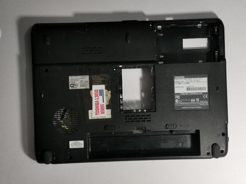 Toshiba L305d S5895  Carcasa  Base  B0246902s101