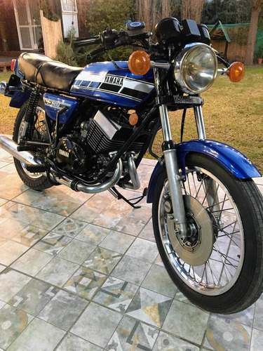 Imagen 8 de 15 de Yamaha Rd400