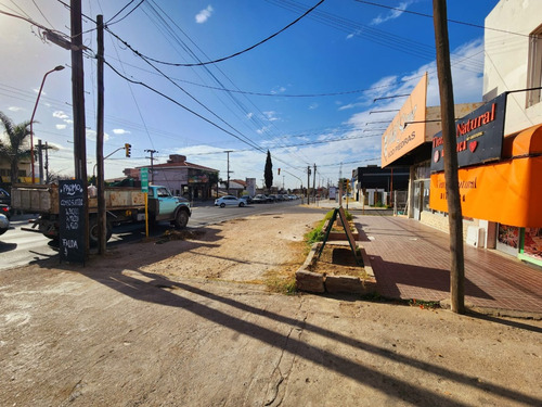 Venta: Local Comercial - 150 M² - Sobre Avenida Carcano - Villa Carlos Paz