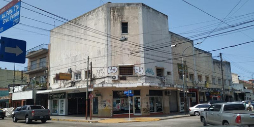 Imagen 2 de 5 de Venta Local Doble 35 M2 Galeria Boulevard Valentin Alsina Lanus
