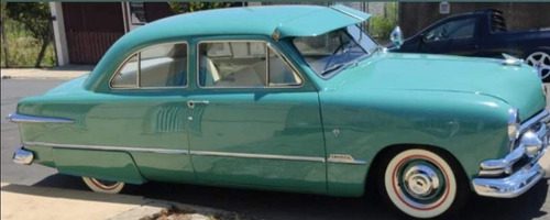 Ford F100 V8