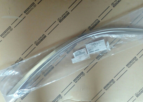 Platina Moldura Faro Rh Toyota Corolla 2015-2016 Original