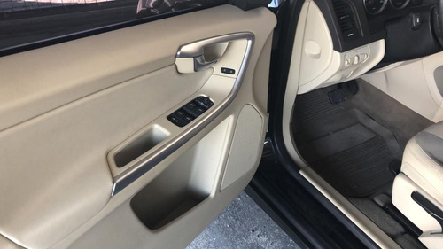 Volvo Xc60 2.0 T5 Comfort Fwd Turbo Gasolina 4p Automático