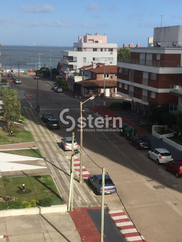 Imagen 2 de 16 de Venta Apartamento 1 Dormitorio Y Medio, Peninsula, Punta Del Este