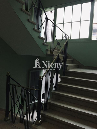 Departamento En Venta De 1 Dorm. En Santiago