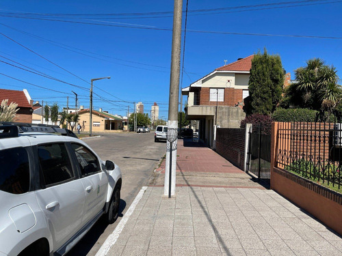 Imagen 6 de 8 de Casa 3 Dormitorios Dos Baños