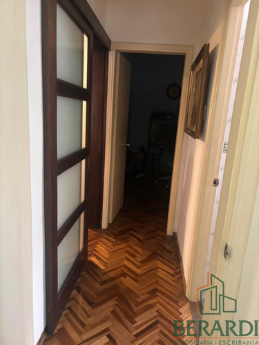 Venta - La Blanqueada- Preciosa Casa 5 Dorm, 4 Baños, Piscina, Barbacoa Y Depósito
