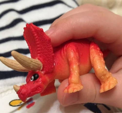 Huevito Sorpresa Fizzn Surprise Hada Dinosaurio