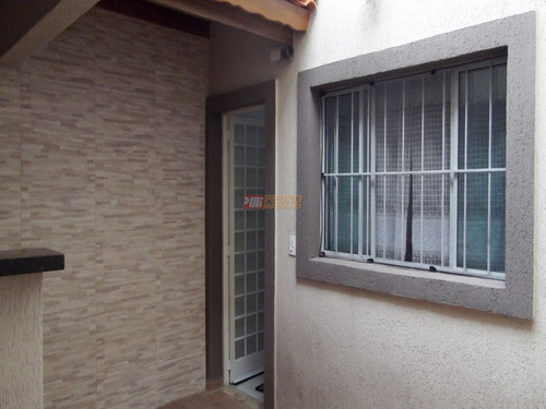 Sobrado No Bairro Jardim Santa Emilia Em Sao Paulo Com 03 Dormitorios - V-29483
