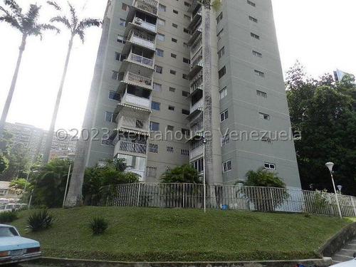 Se Vende Apartamento En Terrazas Del Club Hipico Mls #24-10635