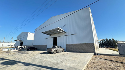 Alquiler Nave Industrial Premium En El Parque Industrial (pibera) 4200m2