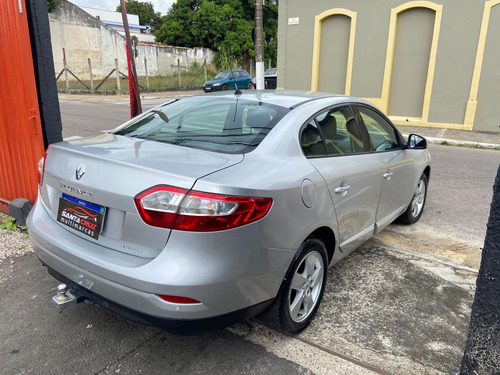 Renault Fluence 2.0 Dynamique X-tronic Hi-flex 4p