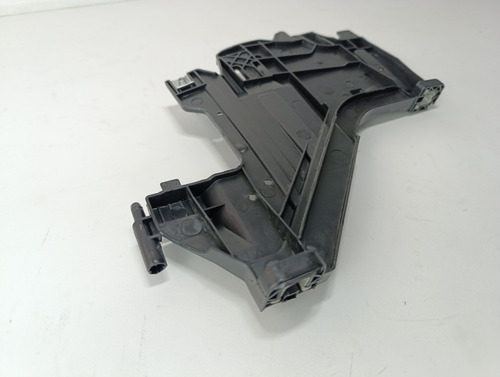 Guia Base Suporte Farol Audi A4 2009 2010 2011 2012 Direito