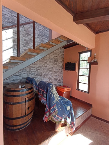 Peumayen Ubicada En El Marco De Los Reyes. Piscina Climatizada Cerrada. Asiento Con Jets De Hidromasaje. Todo El Año +30º