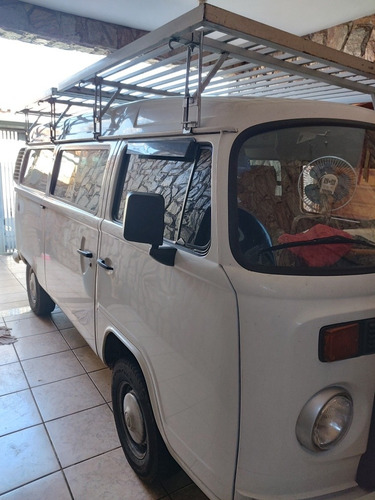 Imagem 4 de 4 de Volkswagen Kombi 2013 1.4 Total Flex 3p