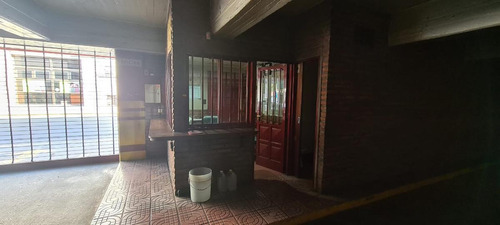 Imagen 4 de 12 de Local Comercial 1234 M² En 2 Plantas C/ Rampa Para Autos - S.justo (ctro)