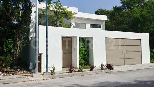 Imagen 3 de 17 de Casa A Estrenar 4rec Fracc. Arrecifes En Venta En Playa Del Carmen P3675