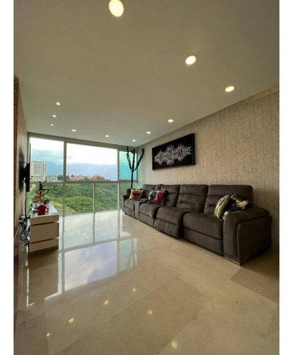 Apartamento Duplex En Venta 270 M2 - Urb. Mirador De Los Campitos