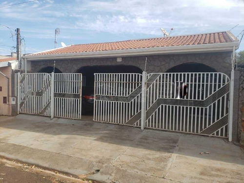 Imagem 1 de 6 de Venda De Casas / Padrão Na Cidade De Araraquara 9446