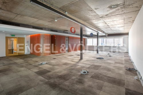Imagen 9 de 14 de Oficinas Corporativas En Alquiler En Ciudad Vieja