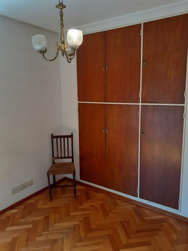 Imagen 9 de 16 de Sucre 2200 - Piso De 4 Ambientes Con Dependencia Al Frente Con Balcón - Bajas Expensas