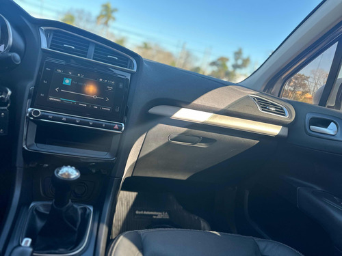 Citroën C4 Lounge 1.6 Vti 115 Live